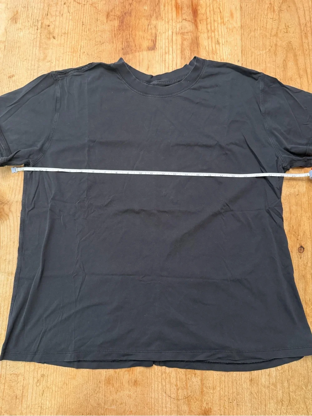 lululemon athletica Black Short Sleeve Tee
